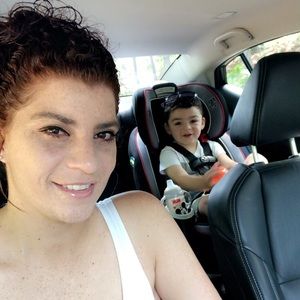 Meet your Posher, Chrystal